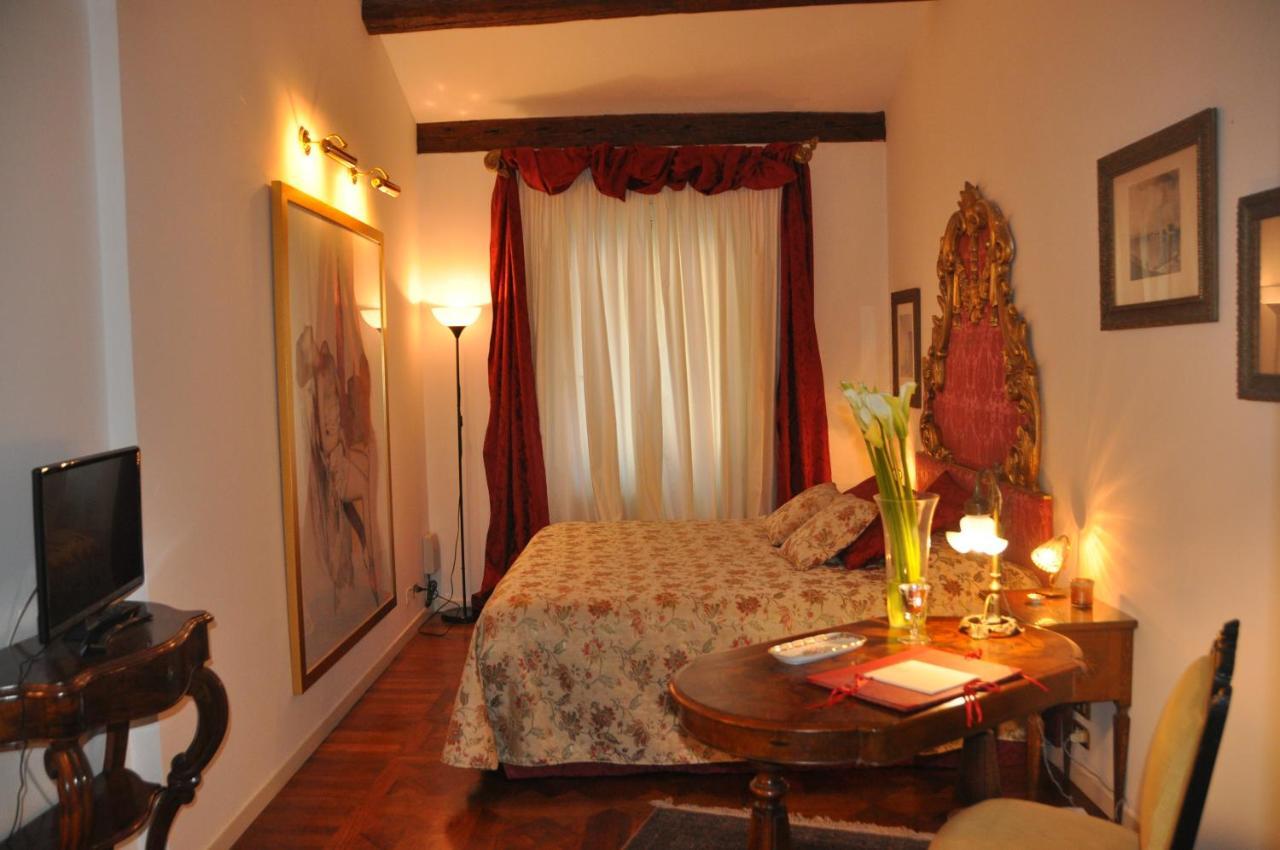Apartament Henry's Heaven *